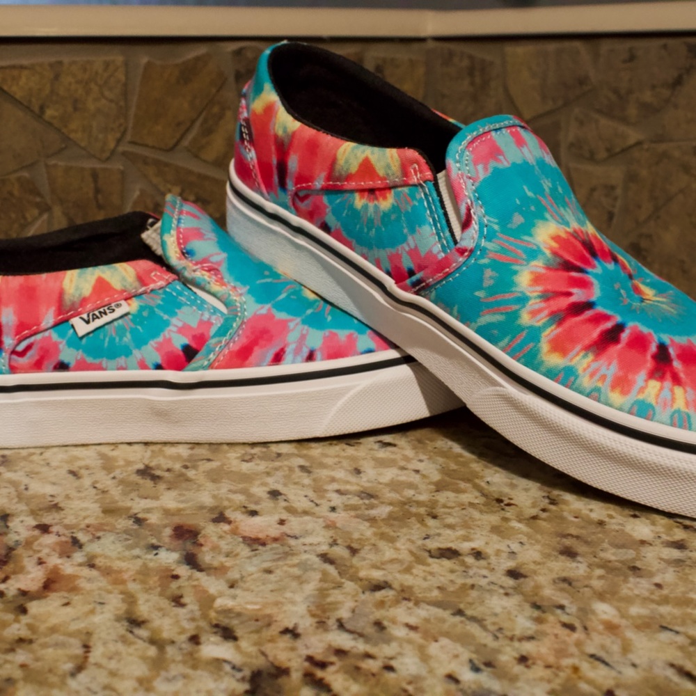 ⚡️NEW⚡️ Tie-Dye Women's Vans
